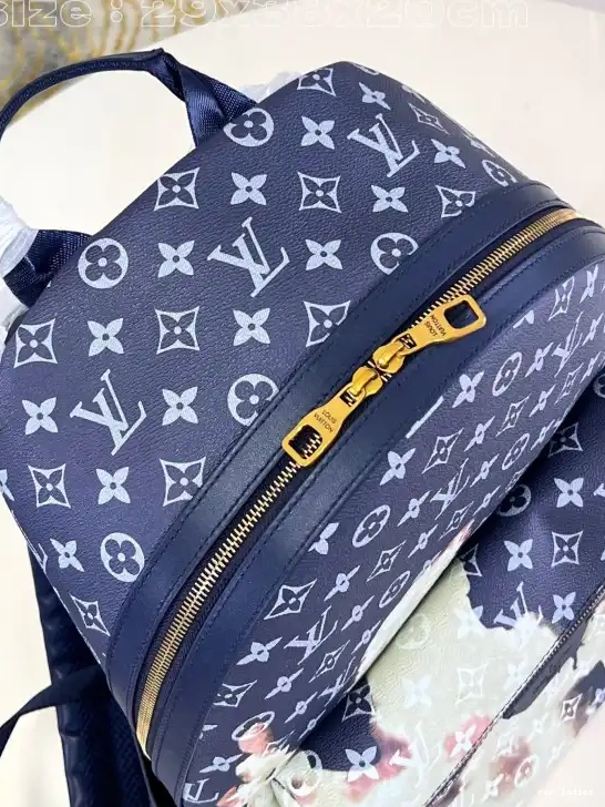 Cheap VUITTON BACKPACK DISCOVERY PM LOUIS 0518